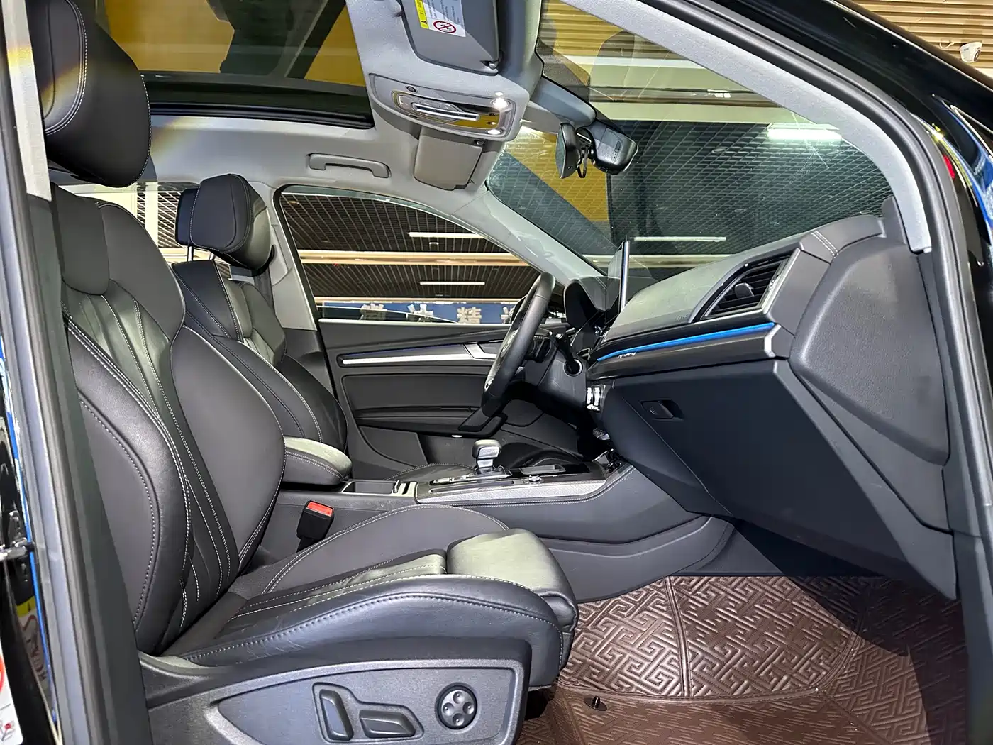 Audi Q5L 2022 Facelift 40T Luxury Dynamic фото 8