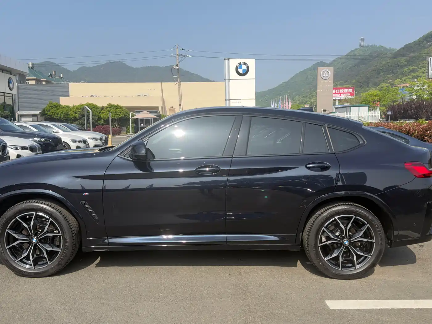 BMW X4 2022 xDrive 25i M Sport Package фото 11