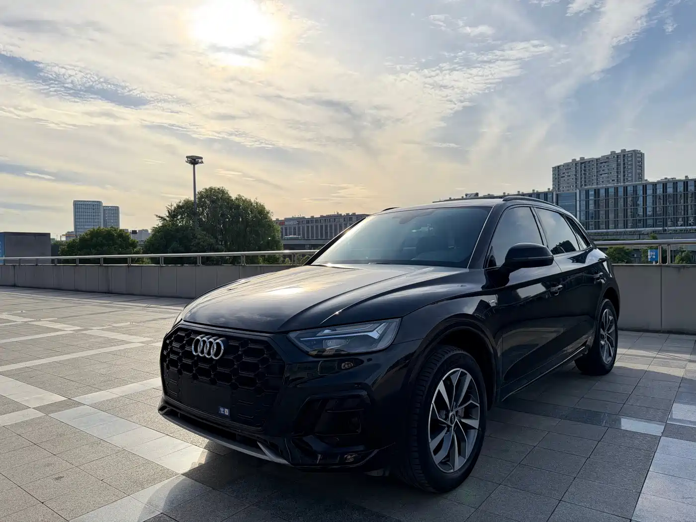 Audi Q5L 2023 40T Luxury Dynamic