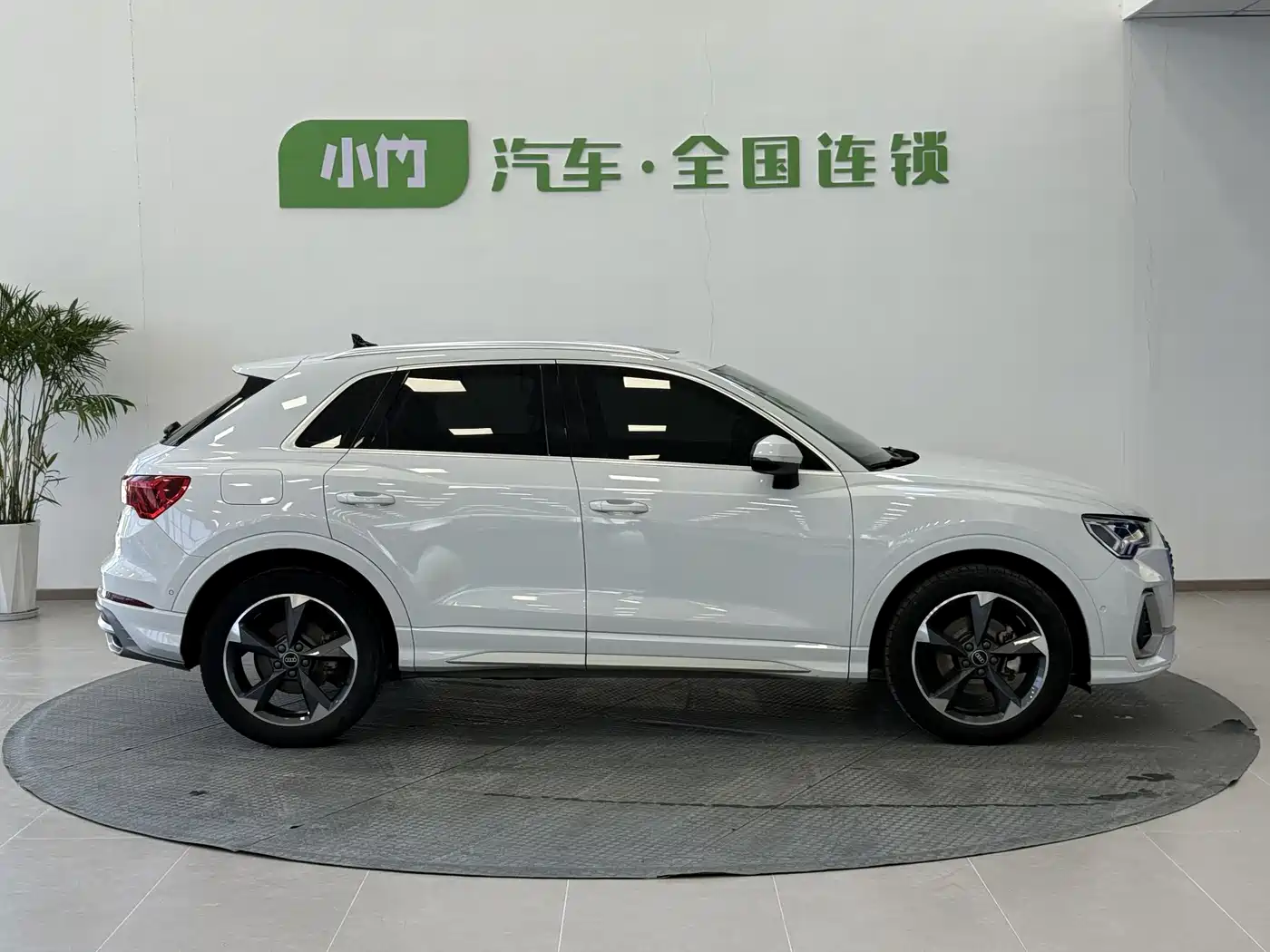 Audi Q3 2022 35 TFSI Fashion Dynamic фото 7