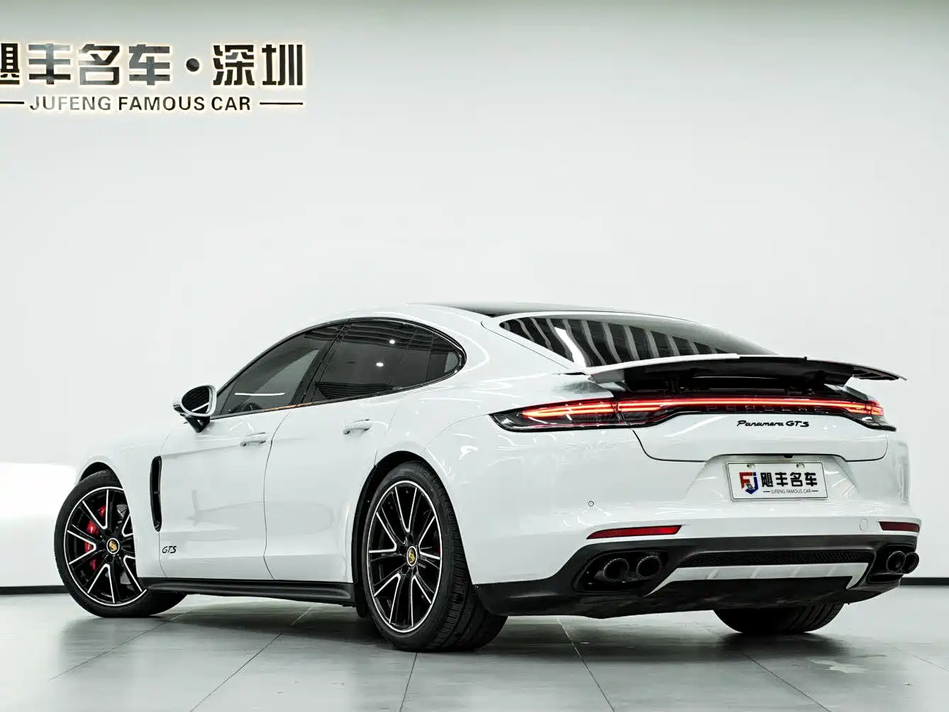 Porsche Panamera 2023 Panamera GTS 4.0T фото 4