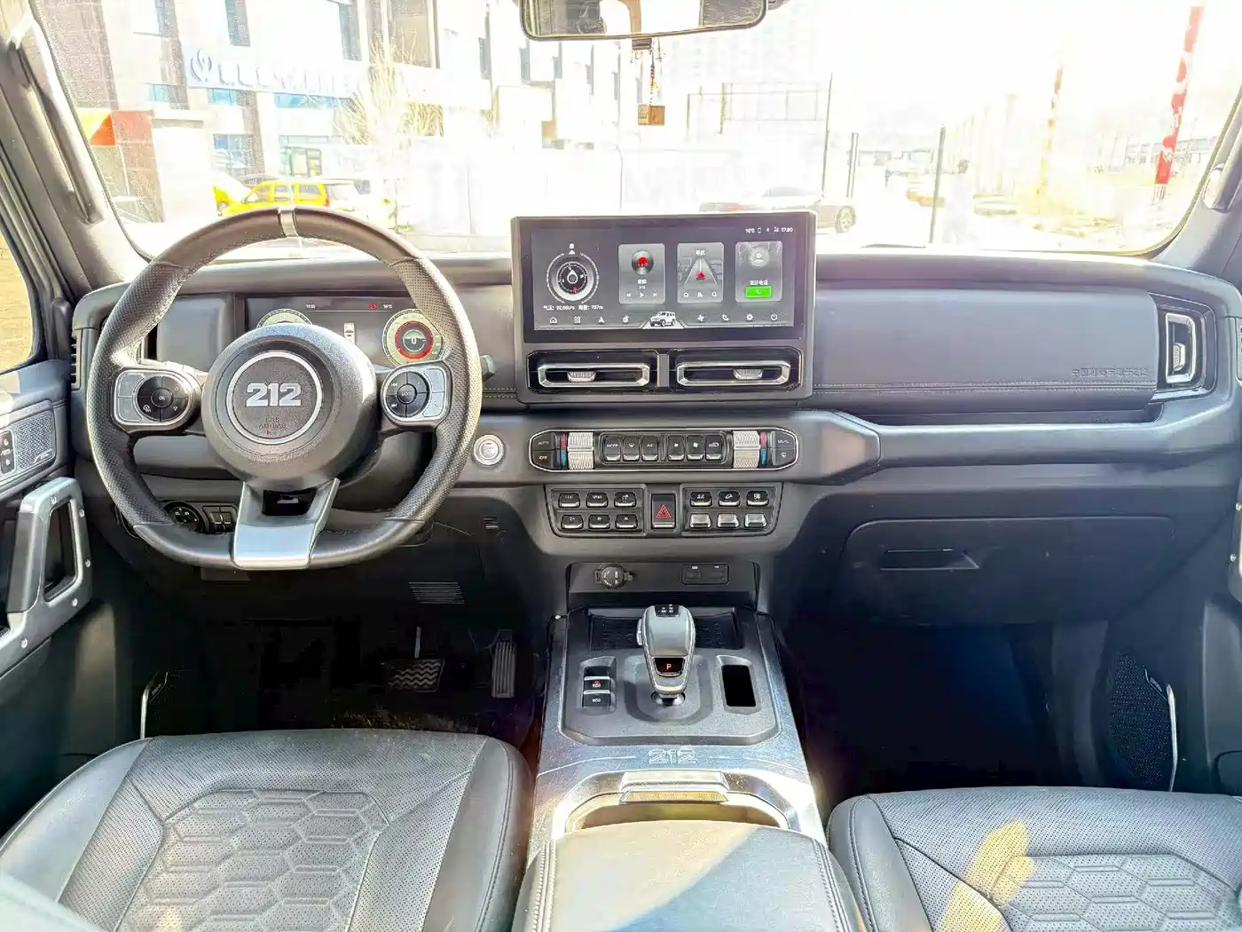 212 T01 2024 2024 2.0T Explorer