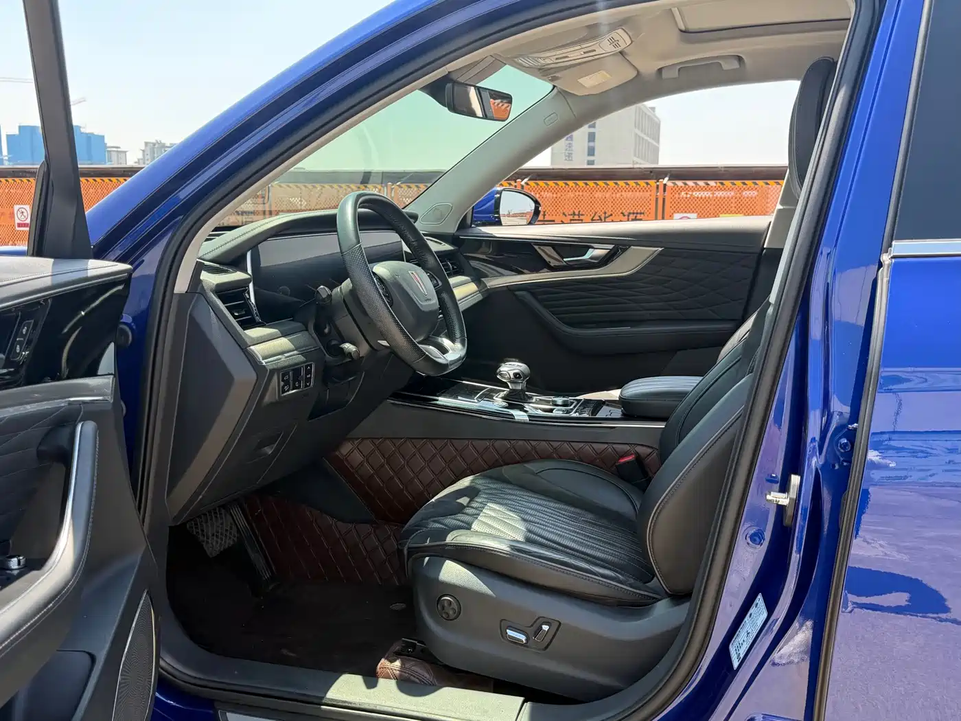 Hongqi HS5 2022 Facelift 2.0T Smart Flag Enjoyment Edition фото 10
