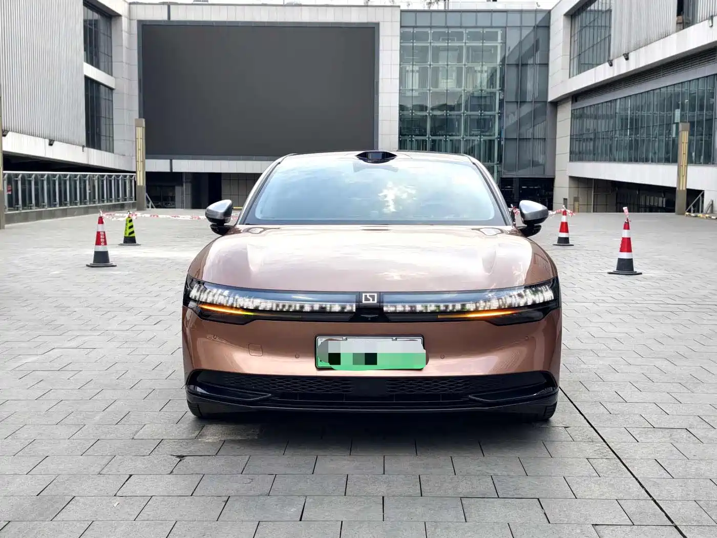 ZEEKR EXTREME KRYPTON 007