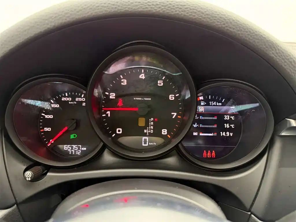 Porsche Macan 2020 Macan 2.0T фото 22