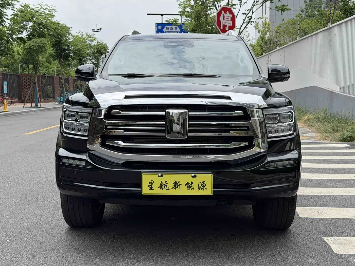 Tank 500 EV 2023 Hi4-T фото 6