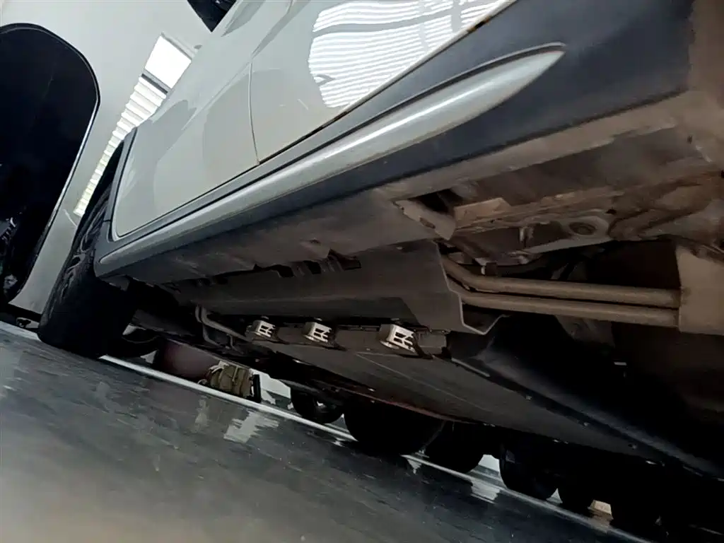 BYD Song New Energy 2019 Song DM 1.5TID Smart Connection Premium Type фото 21
