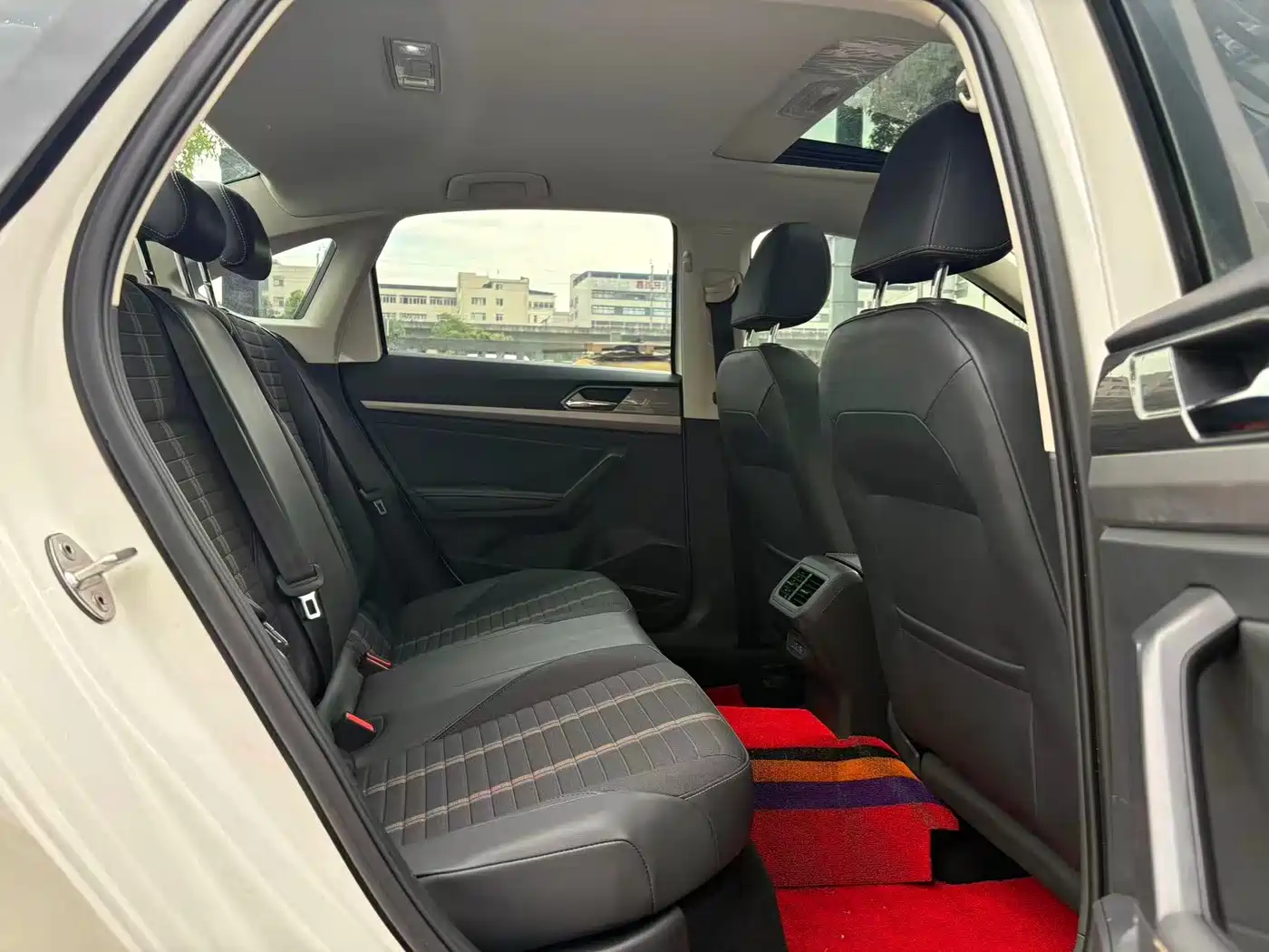 Volkswagen Lavida 2019 1.5L Manual Comfort Edition China VI фото 11