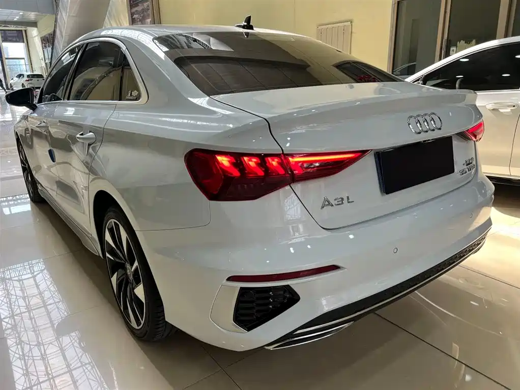 Audi A3 2022 A3L Limousine 35 TFSI Style Sport фото 6