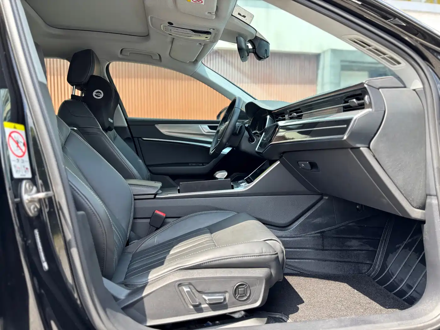 Audi A6L 2023 Facelift 45 TFSI Premium Elegance фото 18