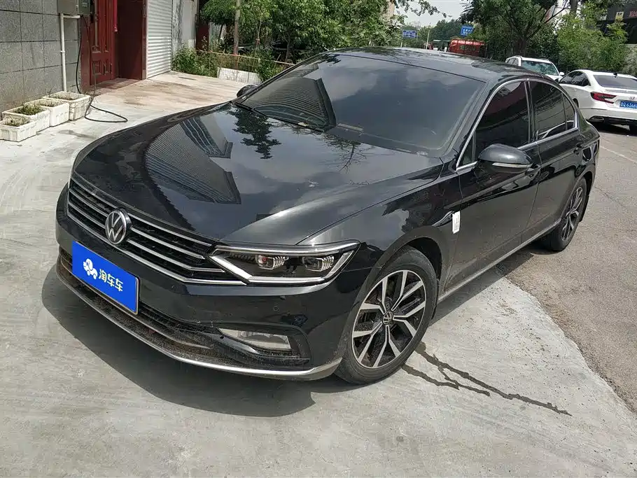 Volkswagen Magotan 2020 330TSI DSG Leading