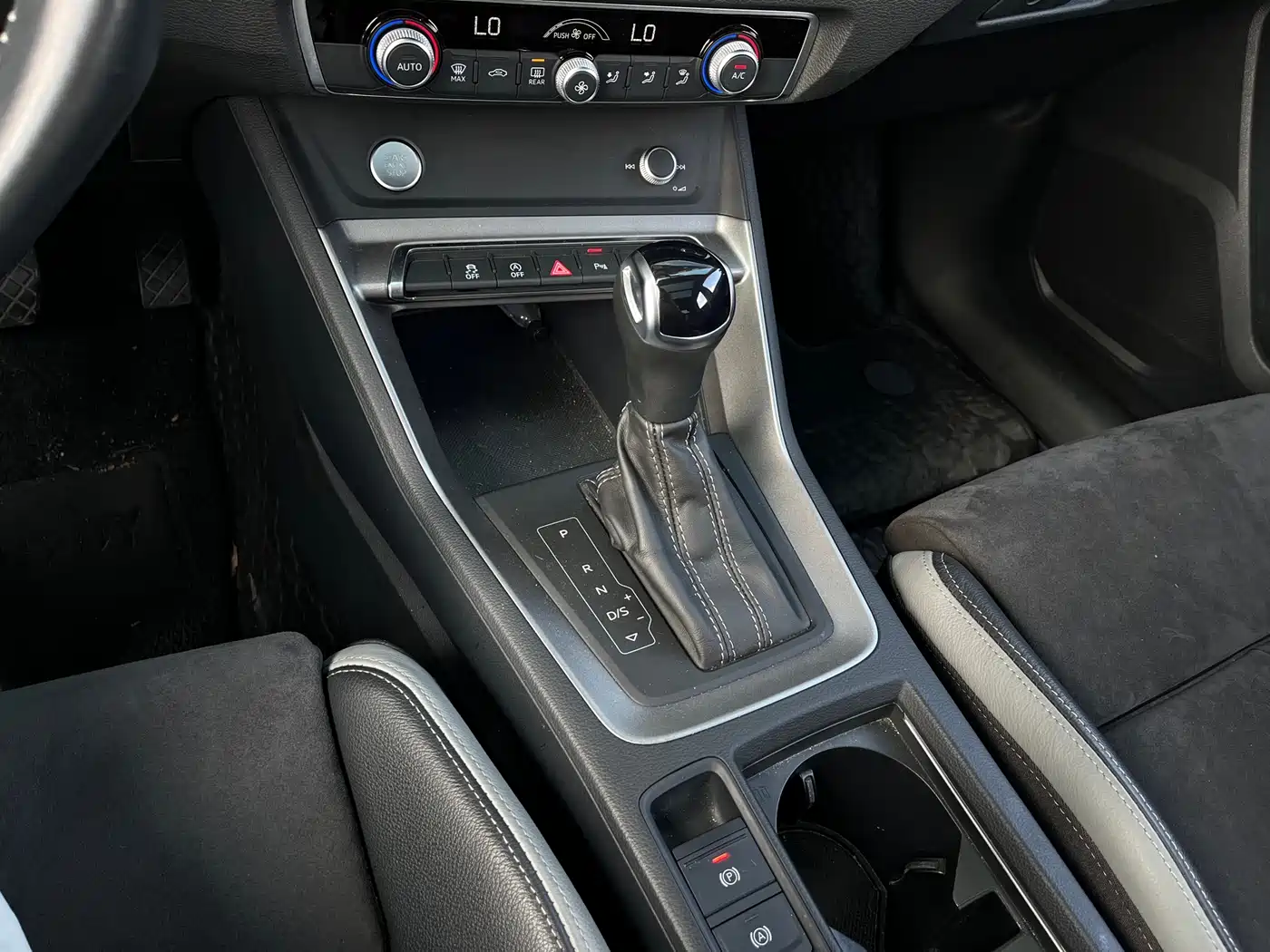 Audi Q3 2019 40 TFSI Fashion Dynamic фото 13