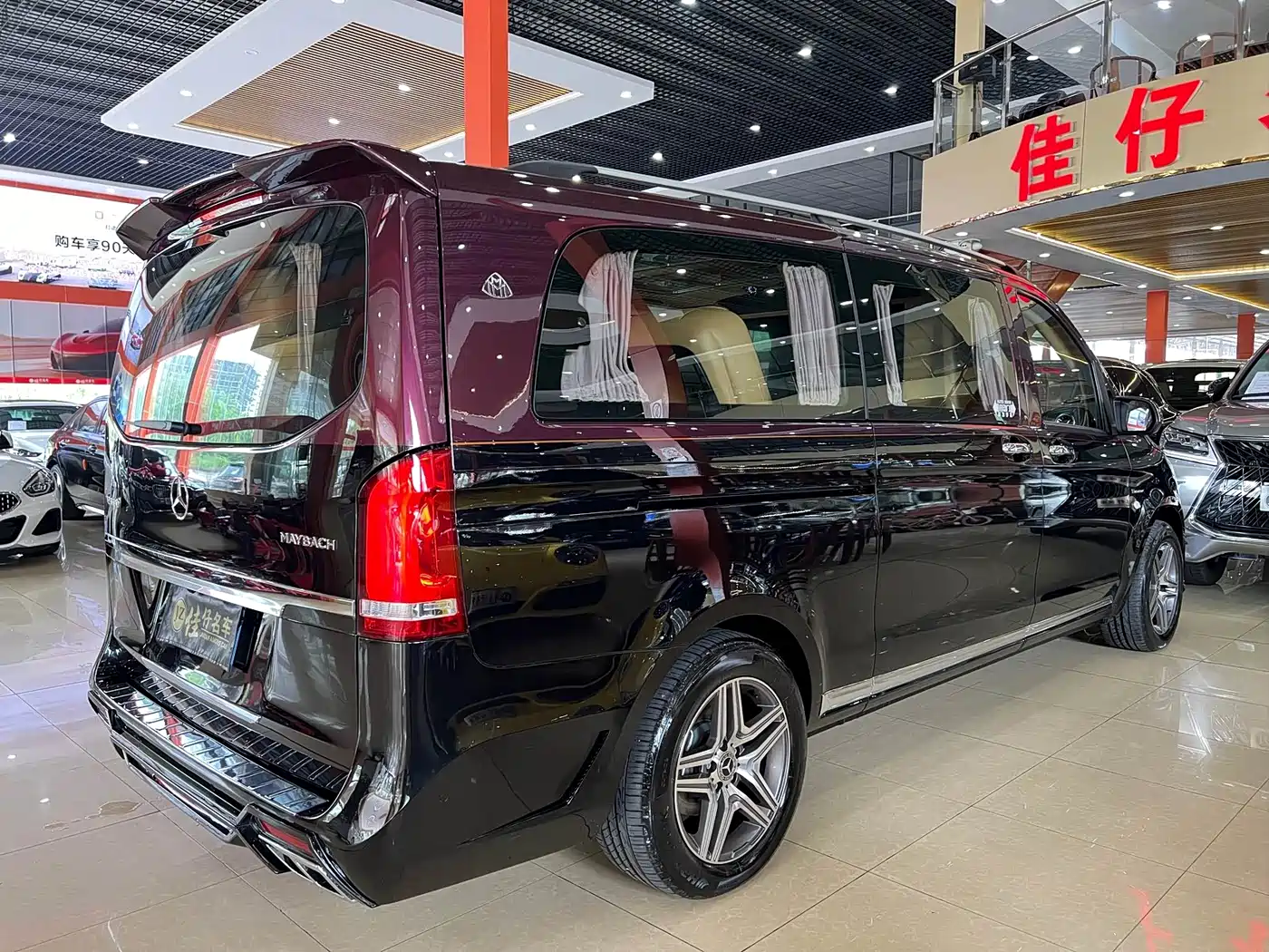 Mercedes-Benz Vito 2021 2.0T Elite 7-Seater фото 5