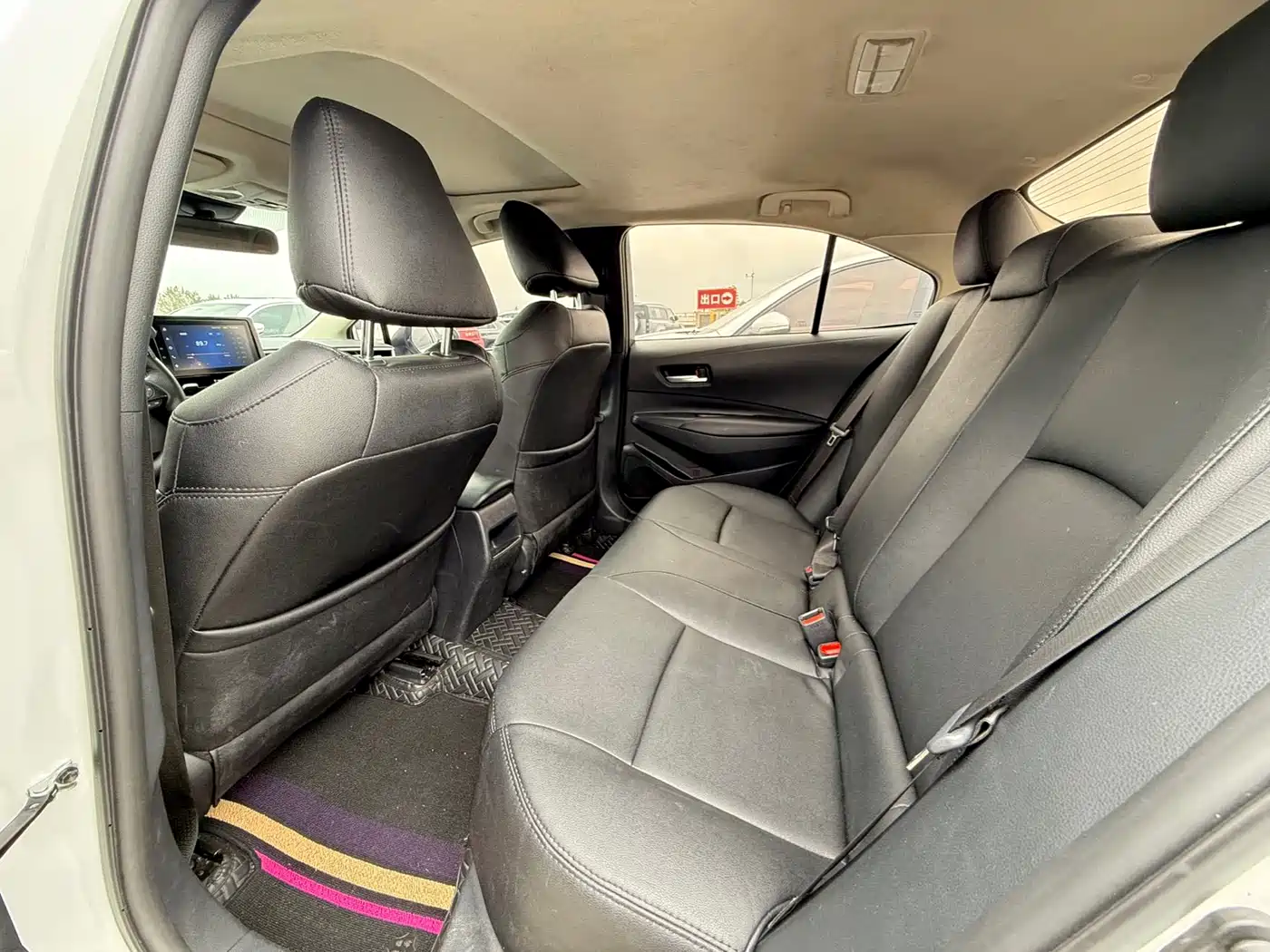 Toyota Corolla 2021 TNGA 1.5L CVT Elite Edition фото 8