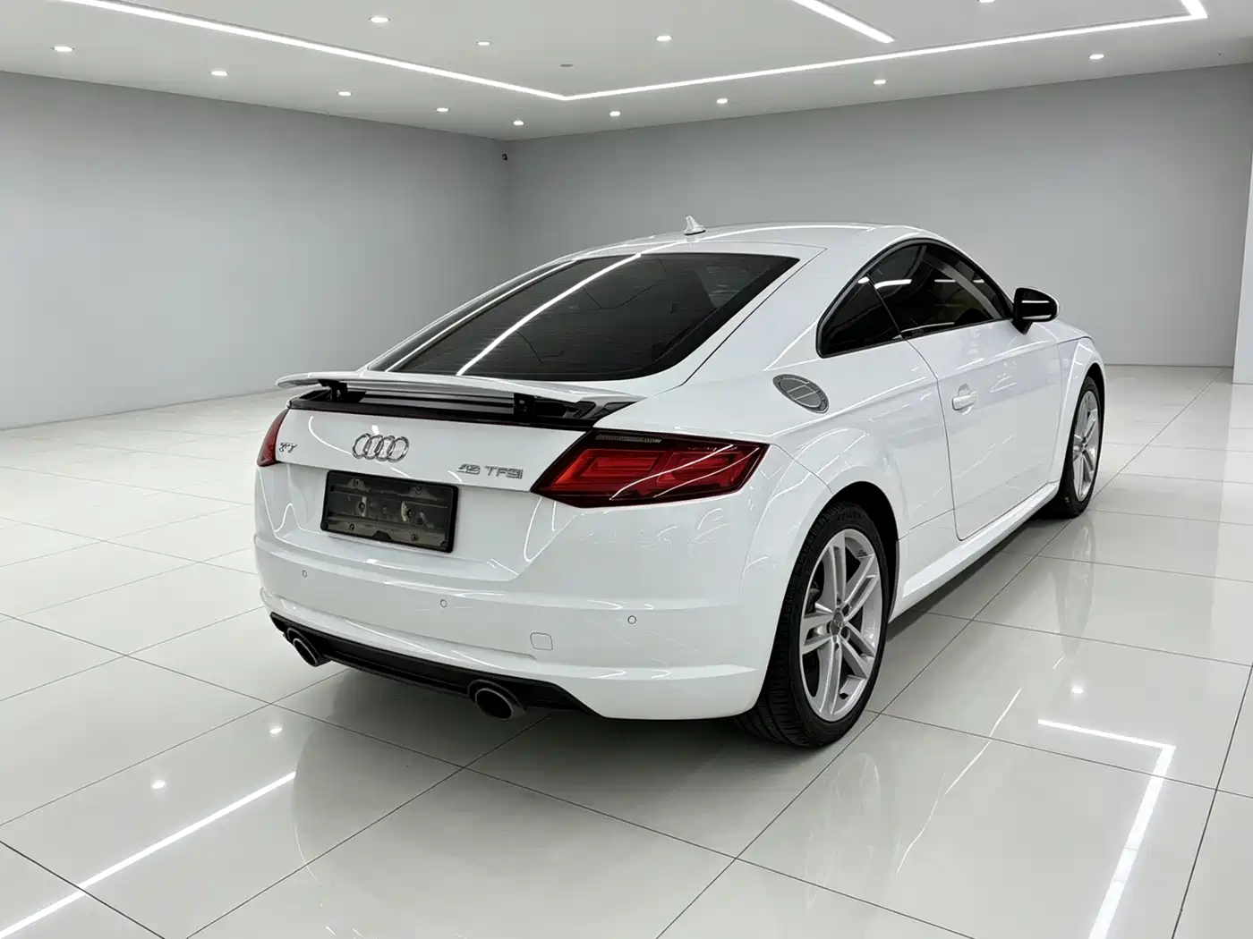 Audi TT 2015 TT Coupe 45 TFSI фото 7