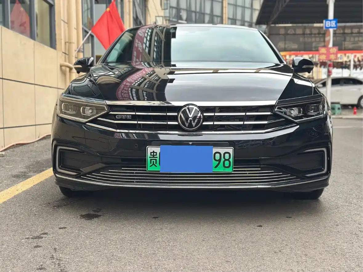 Volkswagen Magotan GTE Plug-in Hybrid 2022 GTE Luxury фото 2