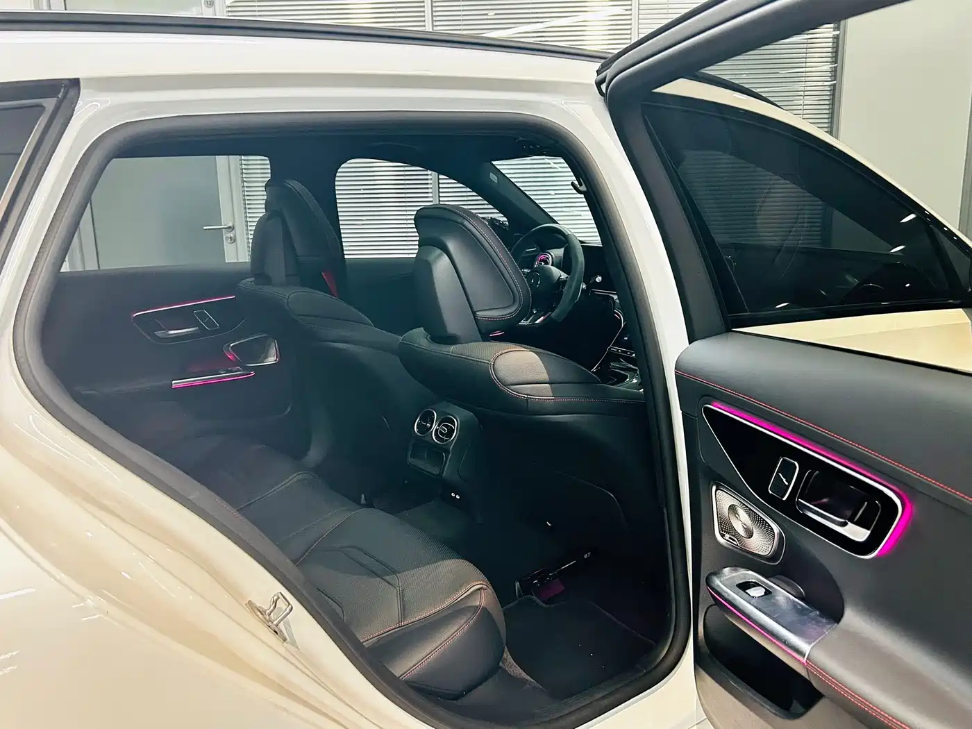 Mercedes-Benz C-Class AMG 2024 2023 AMG C 43 4MATIC Wagon Special Edition