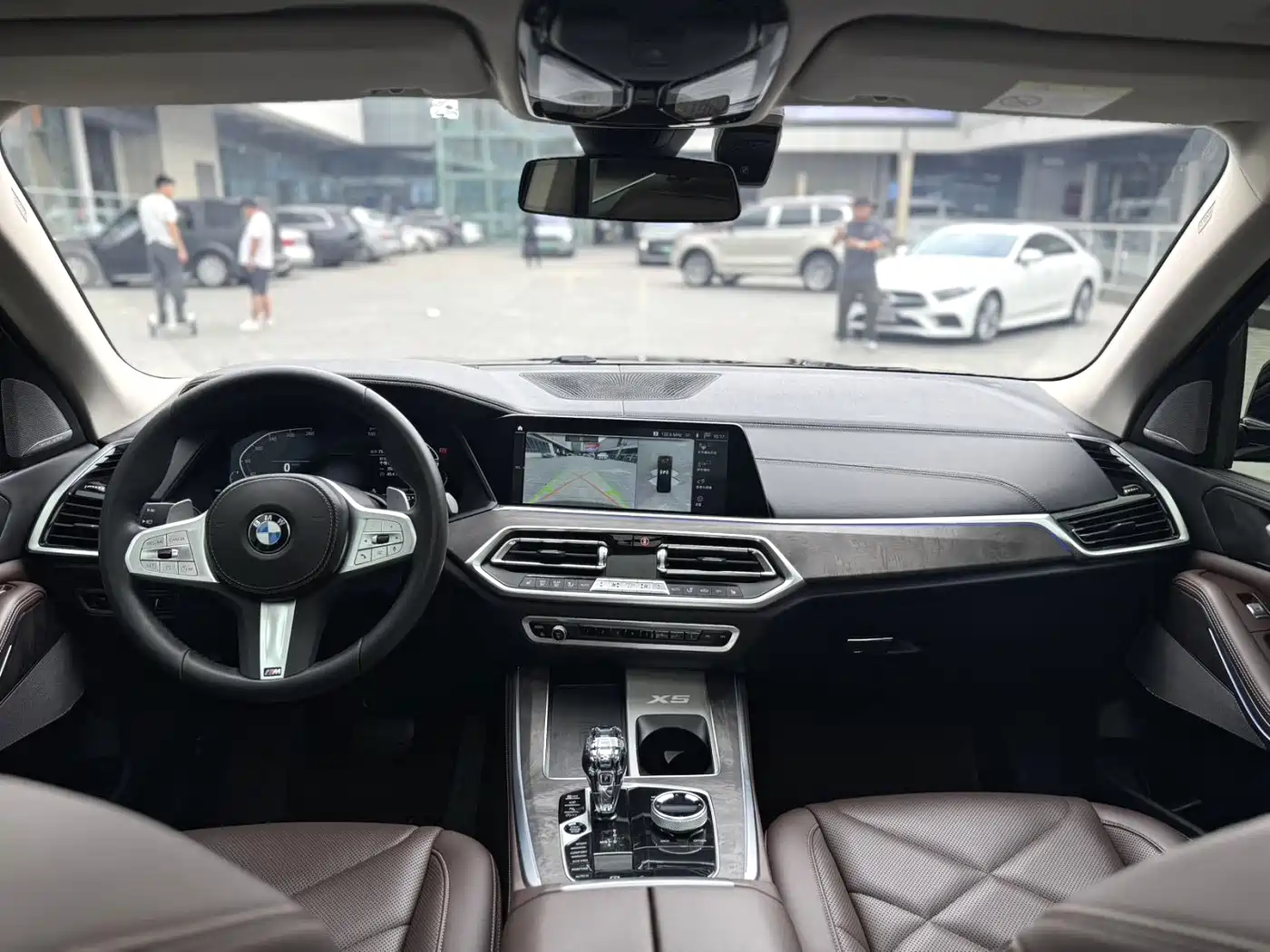 BMW X5 2022 xDrive 30Li Premium M Sport Package фото 5