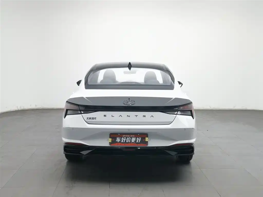 MODERN ELANTRA