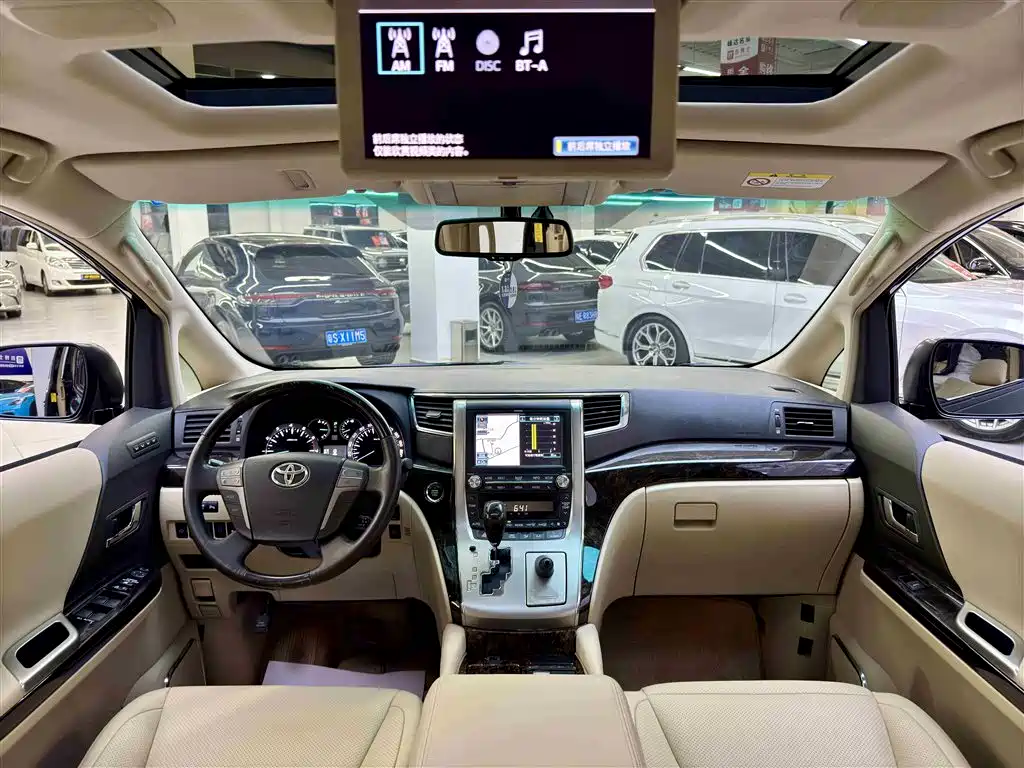 Toyota Alphard 2012 3.5L Luxury Edition фото 9