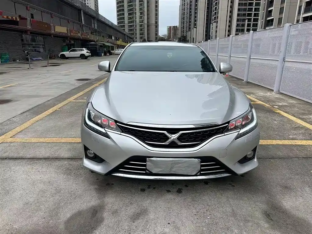 Toyota Reiz 2013 2.5V Premium Edition фото 3