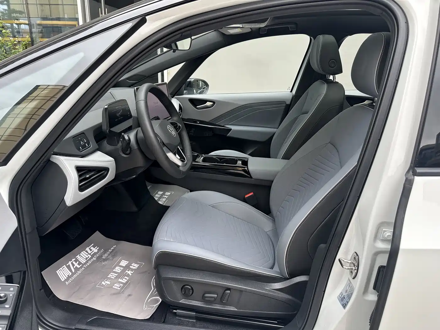 Volkswagen ID.3 2025 Facelift Smart Outstanding Edition фото 17