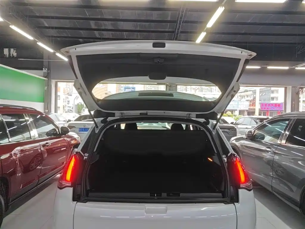 Peugeot 3008 2016 1.6THP Automatic Classic Edition фото 19