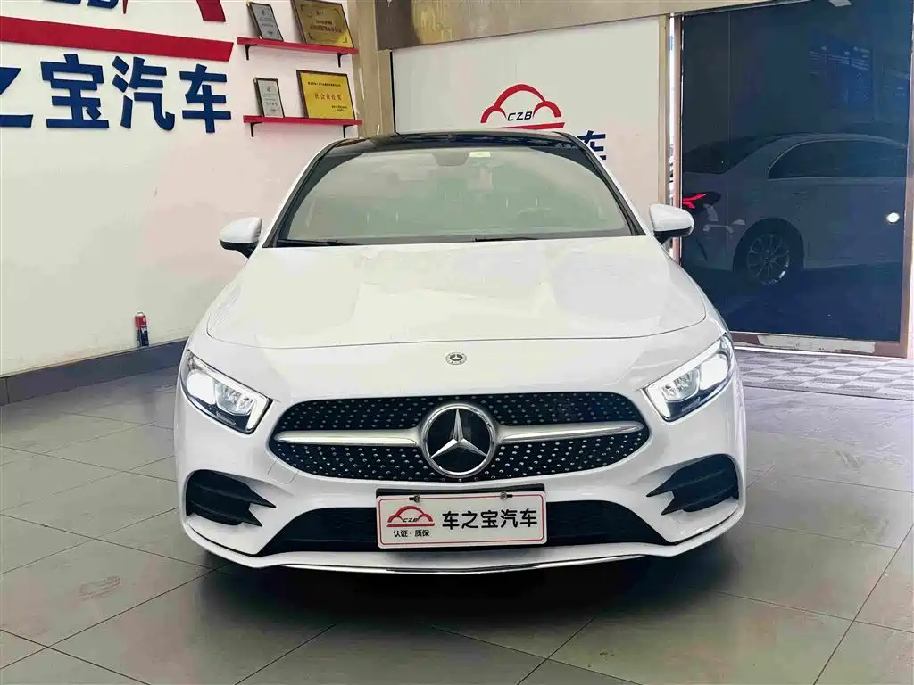 Фото 2 - Mercedes-Benz A-Class