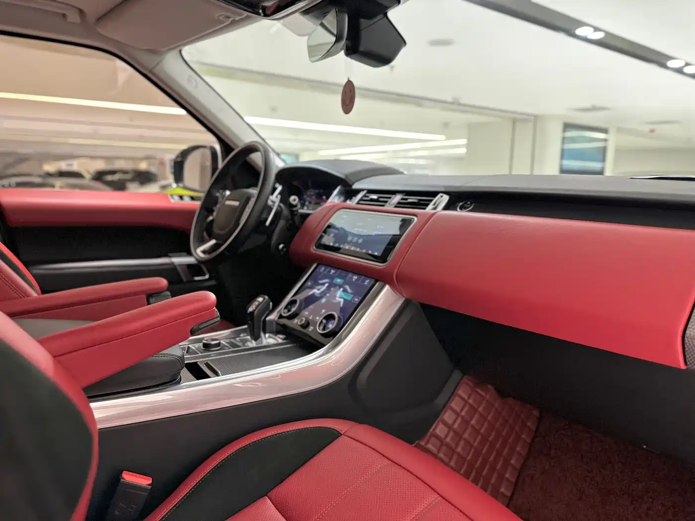 Land Rover Range Rover Sport 2020 3.0 L6 HSE DYNAMIC фото 9