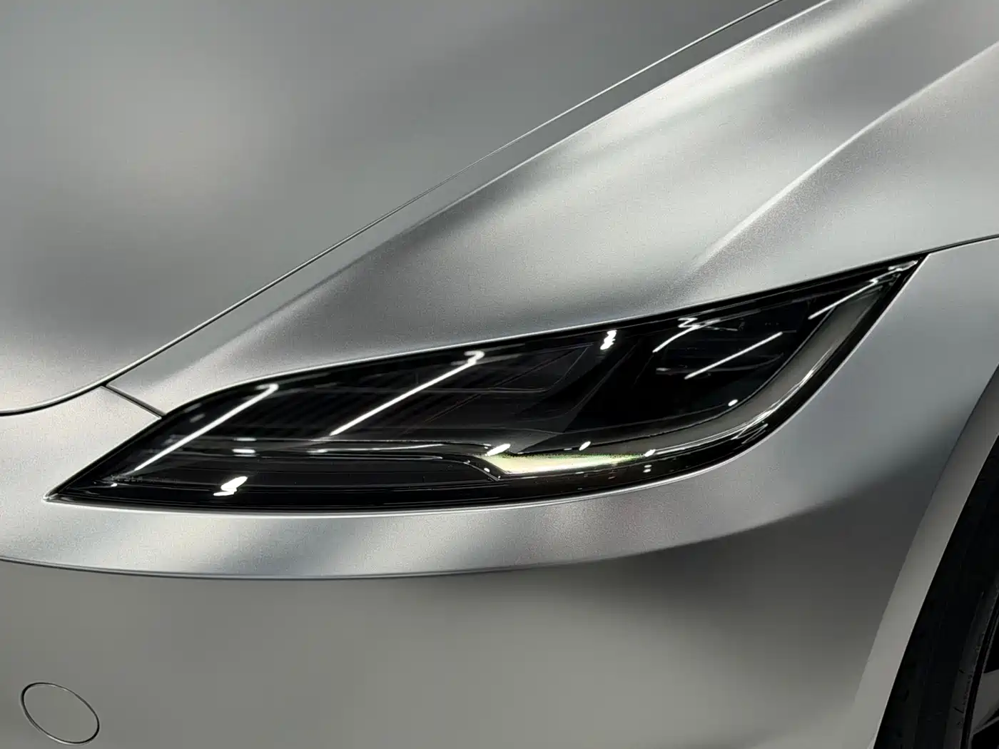 Фото 16 - Tesla Model 3