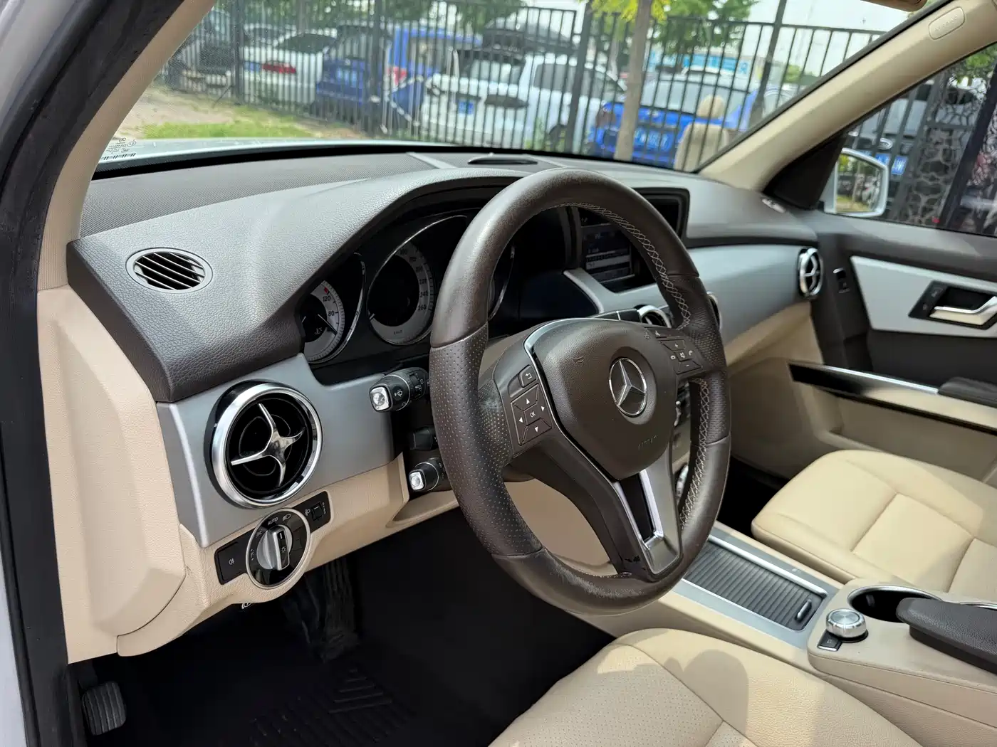 Mercedes-Benz GLK-Class 2013 GLK 300 4MATIC Dynamic фото 12