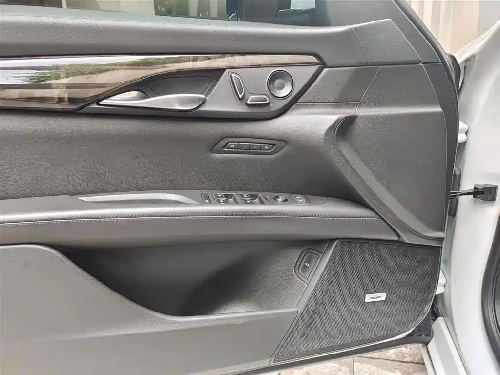 Cadillac CT6 2017 28T Luxury фото 6