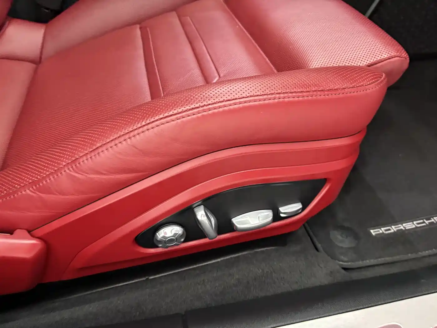 Porsche Panamera 2021 Model Panamera 2.9T фото 28