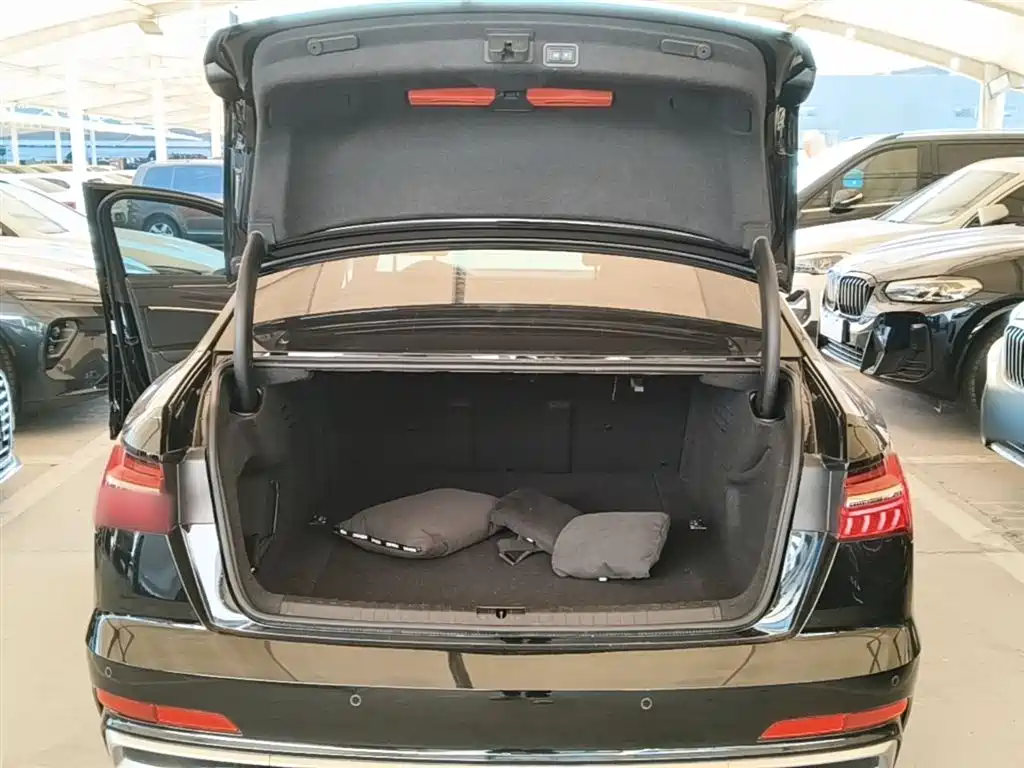 Audi A6L 2024 45 TFSI Premium Dynamic фото 19