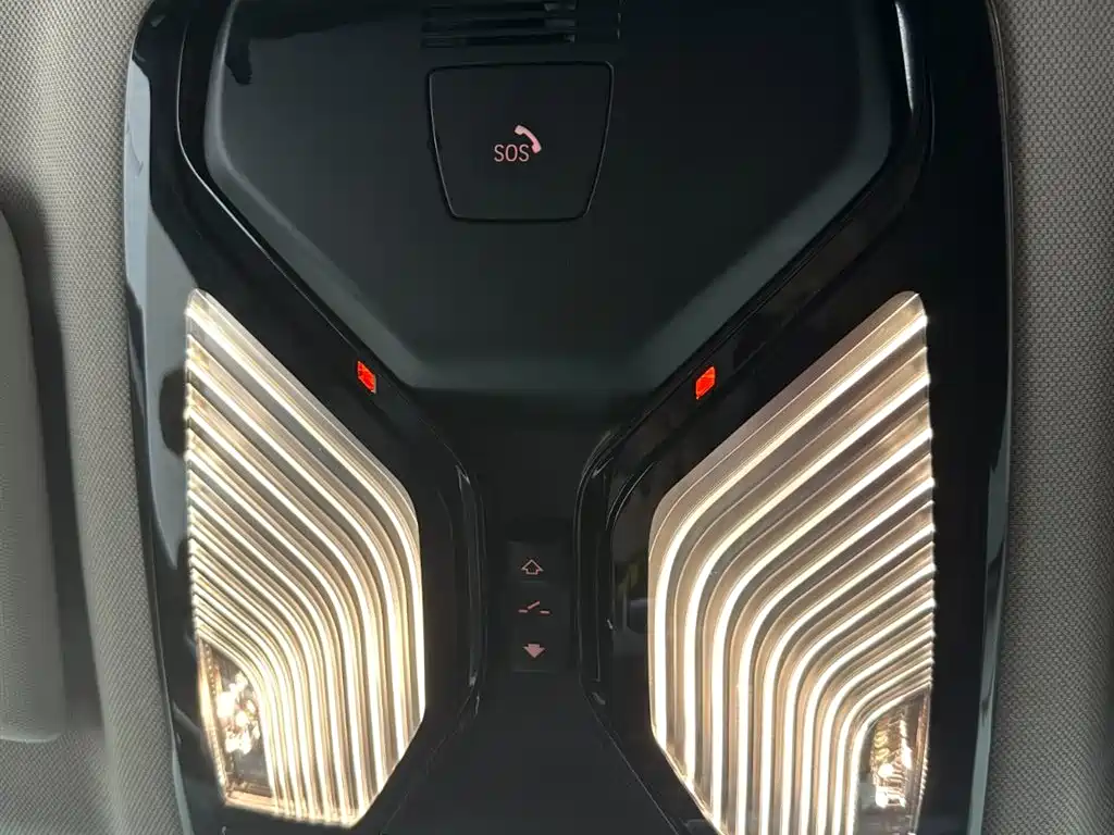 BMW 3 Series 2023 320Li M Sport Package фото 17