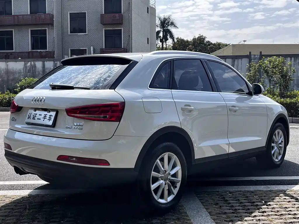 Audi Q3 2015 35 TFSI Progressive фото 12