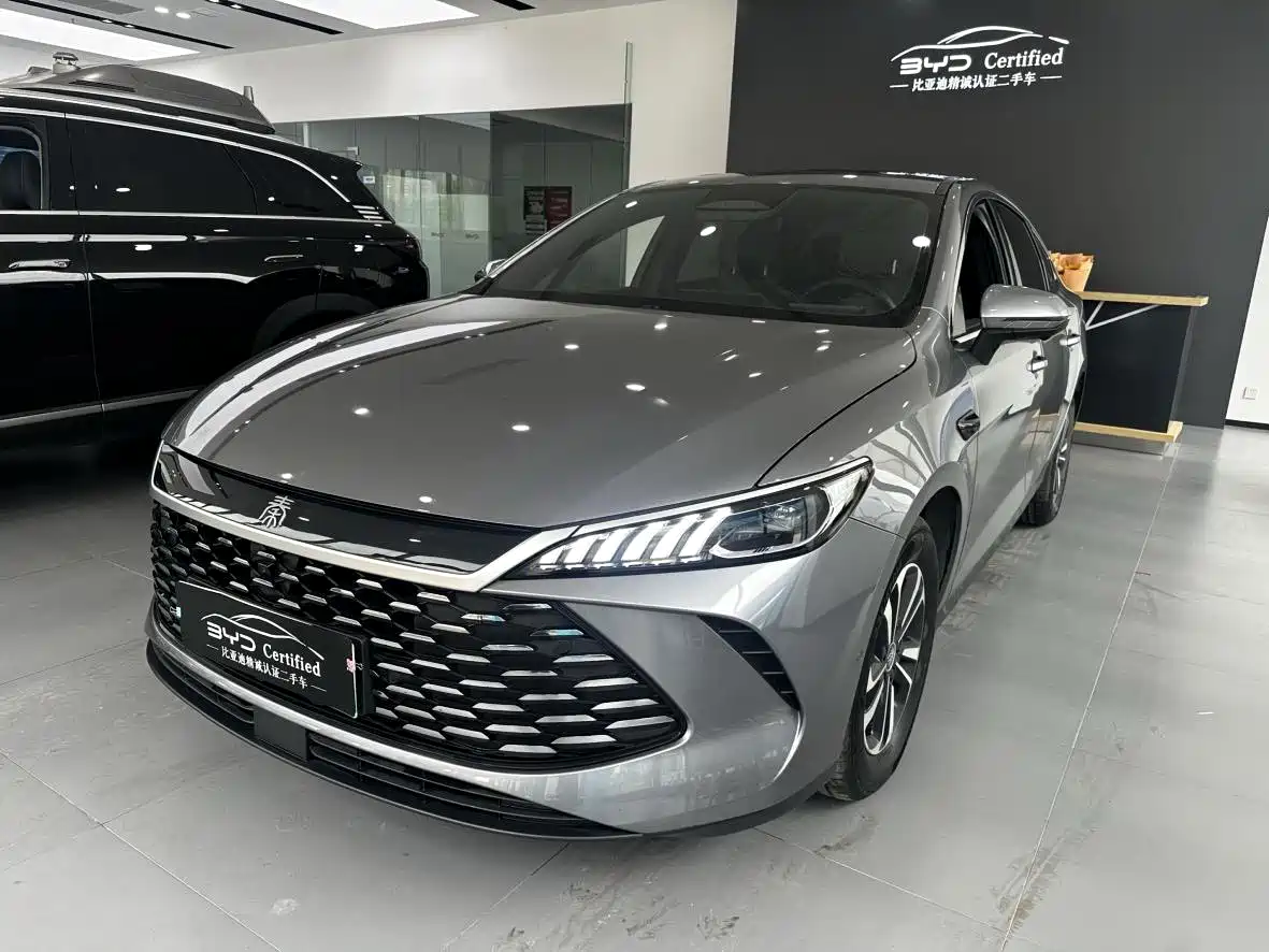 BYD Qin PLUS 2025 DM-i Smart Drive Edition 120KM Surpassing Type