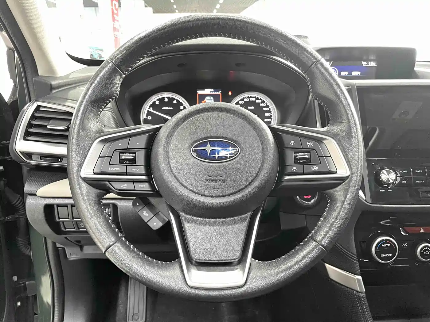 Subaru Forester 2022 2.0i AWD Luxury Edition with EyeSight фото 8