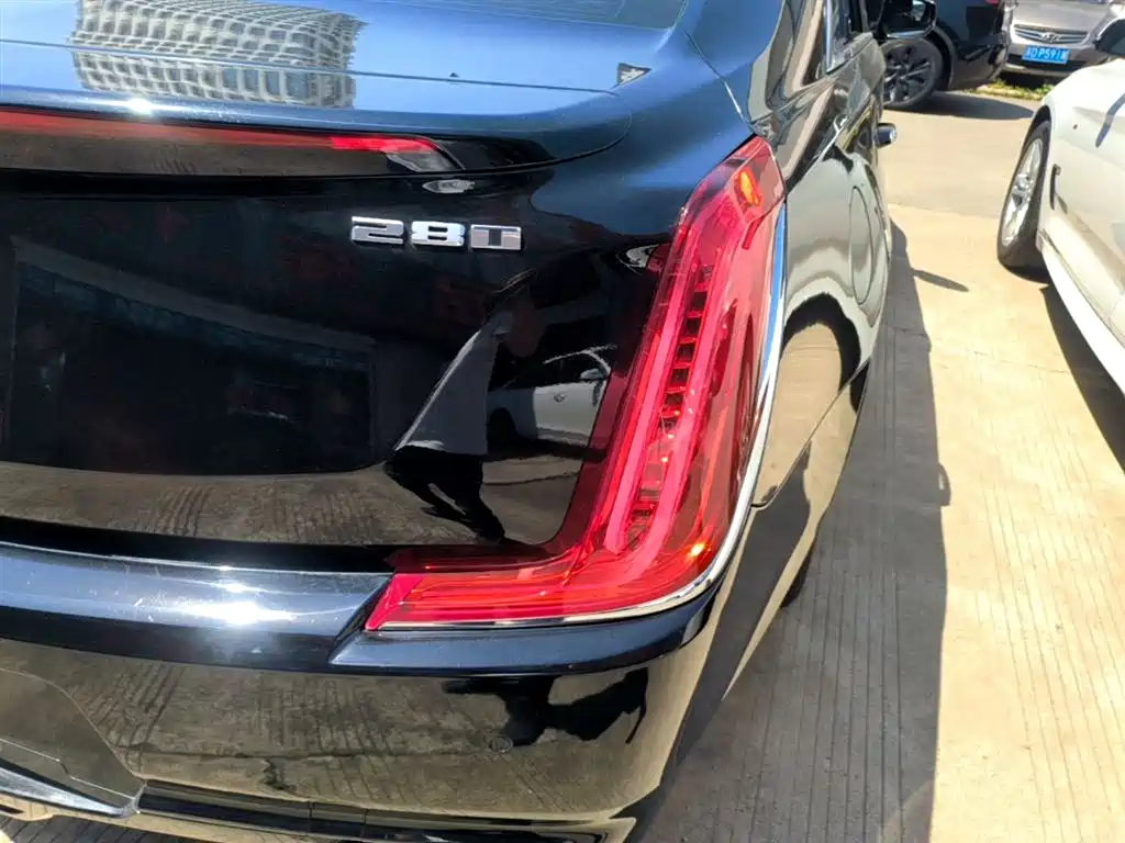 Cadillac XTS 2018 28T Technology фото 7