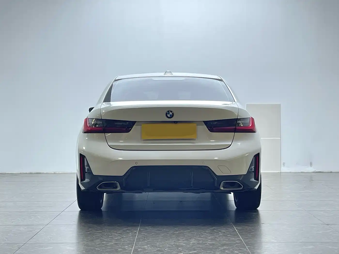 BMW 3 Series 2023 320Li M Sport Package фото 4