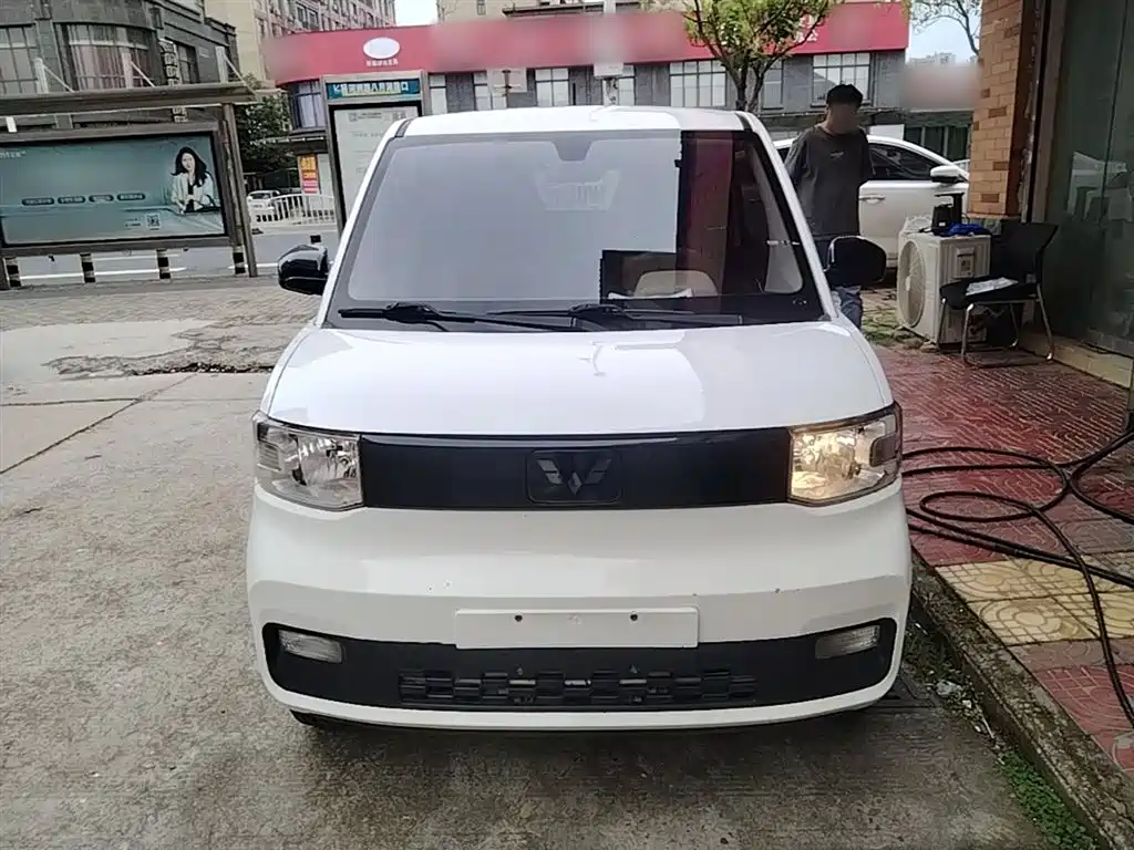 Photo 3 - Wuling Motors Hongguang MINIEV