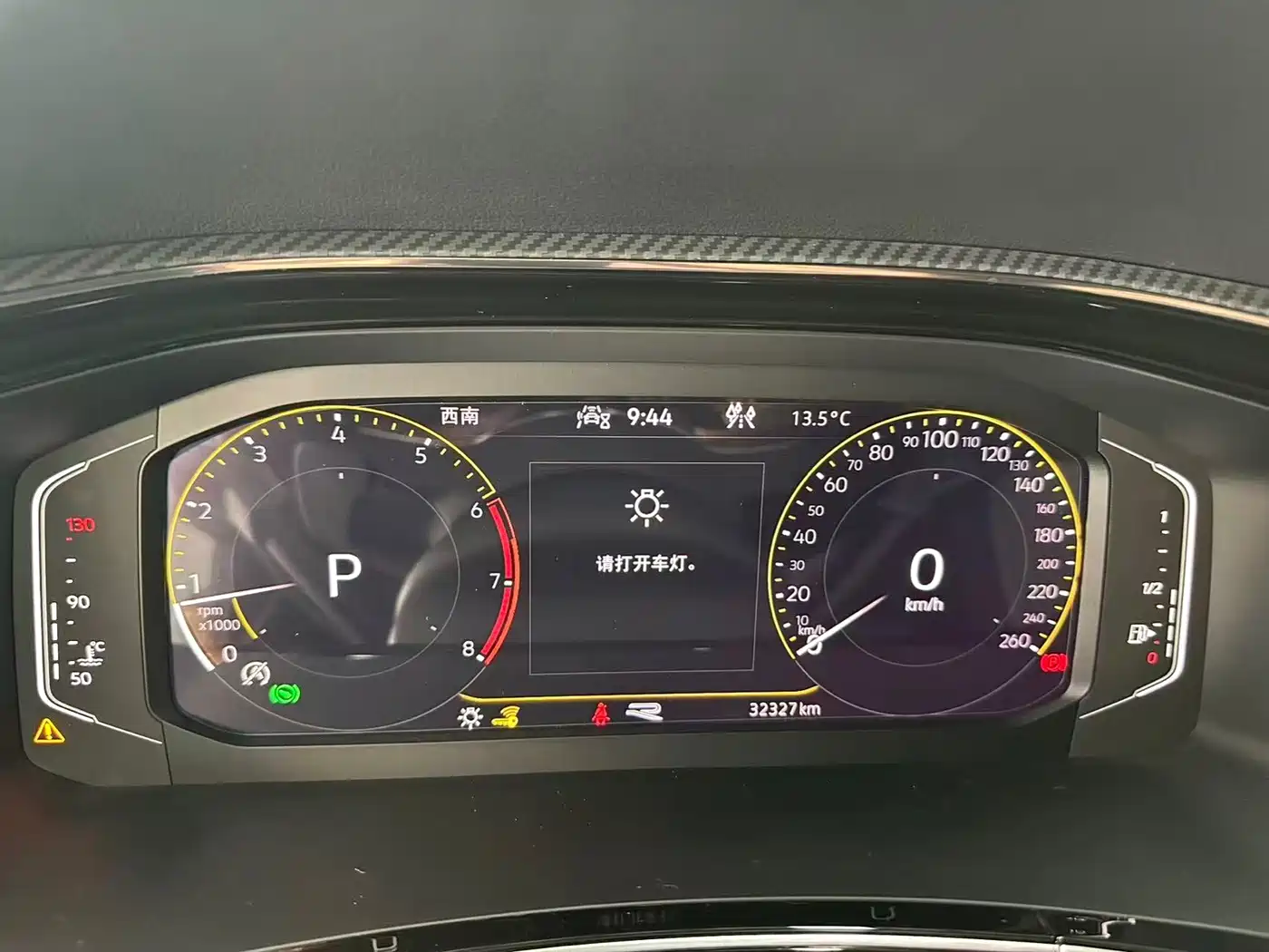 Volkswagen Tayron 2022 380TSI 4WD R-Line Smart Connect Edition фото 11
