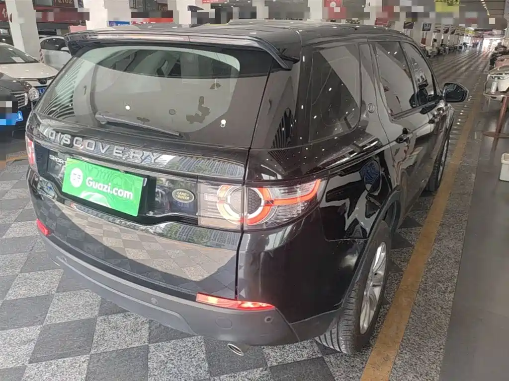 Land Rover Discovery Sport 2018 240PS PURE Edition фото 5