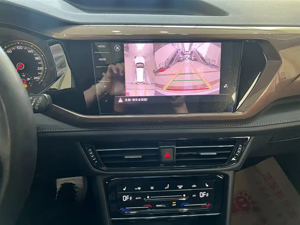 Volkswagen Tharu 2021 280TSI 2WD Luxury Plus фото 13