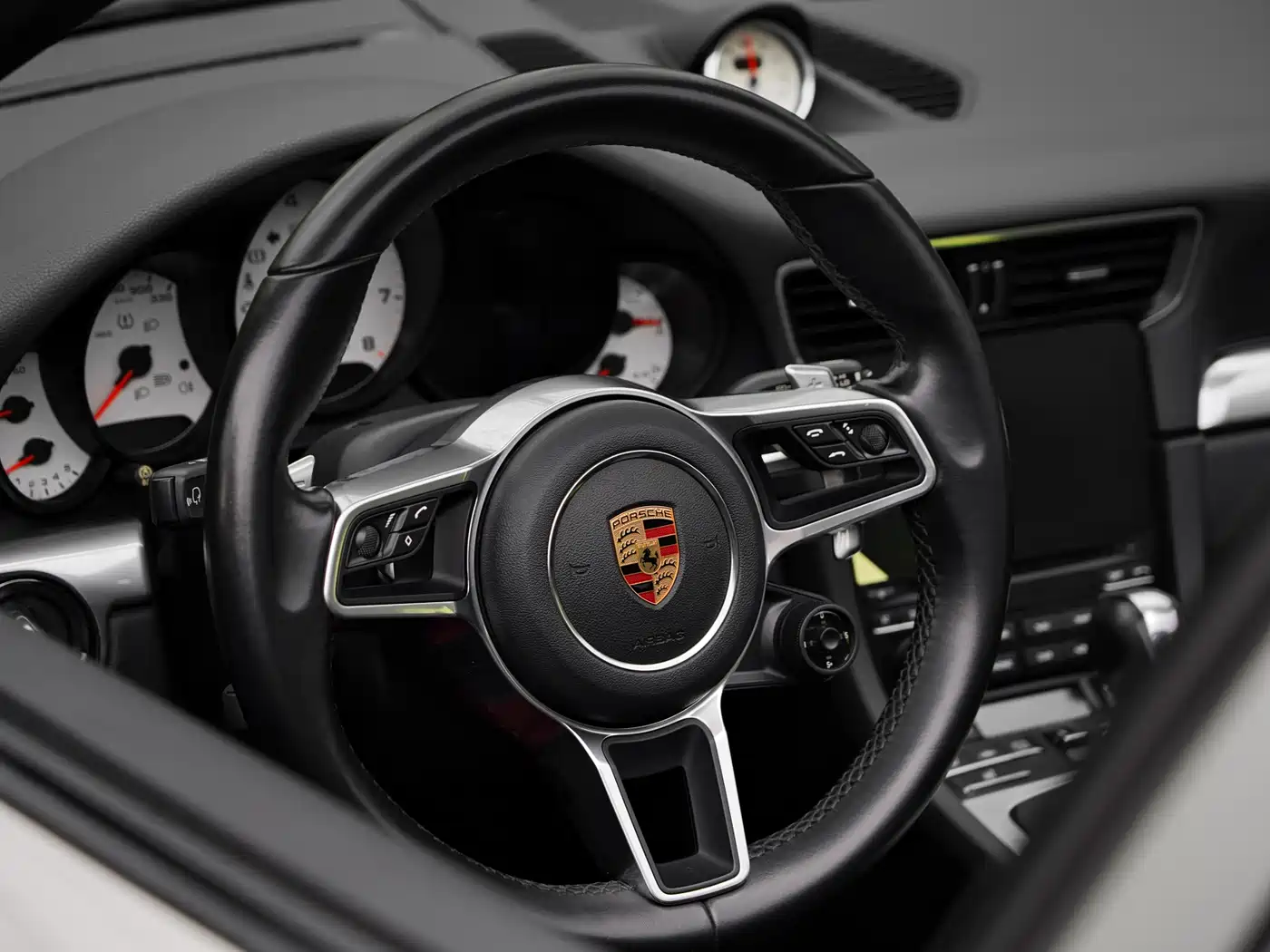 Porsche 911 2016 Targa 4 3.0T фото 29