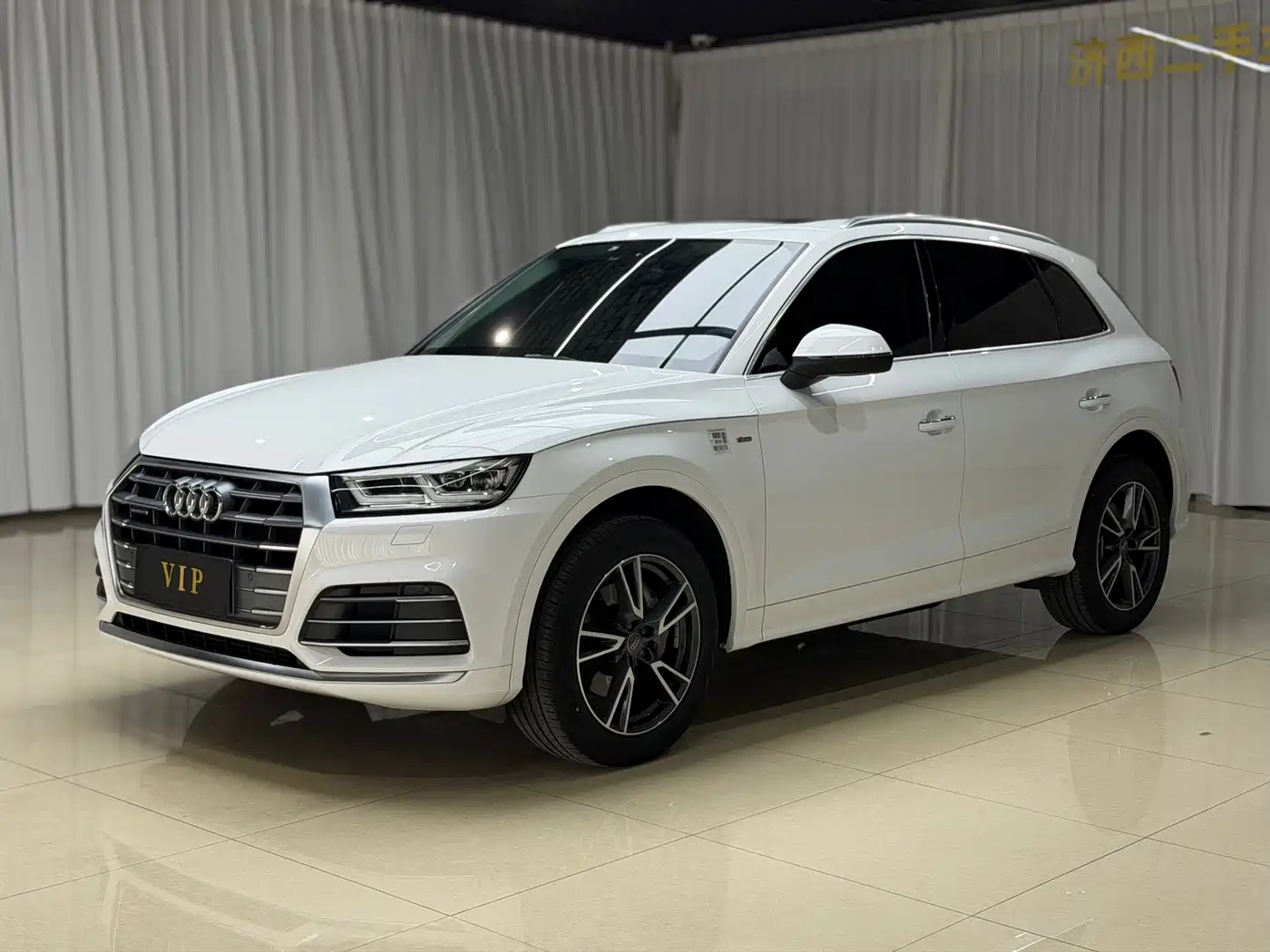 Audi Q5L 2020 Facelift 40 TFSI Honor Fashion