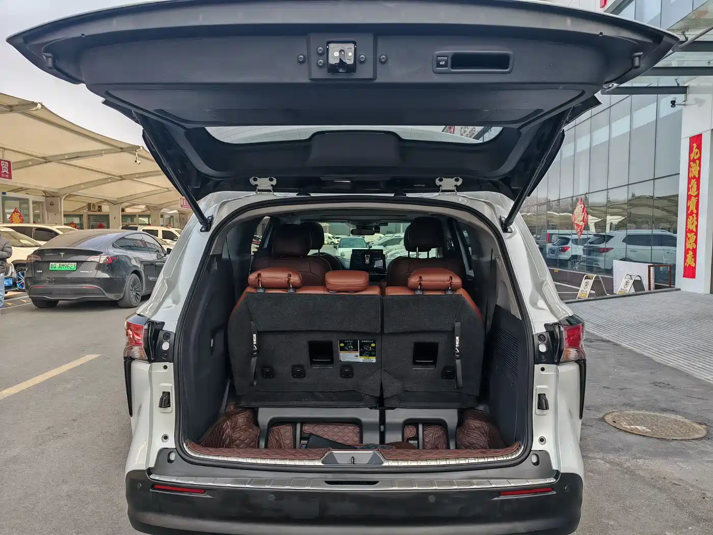Toyota Sienna 2023 2.5L Hybrid Comfort Edition фото 14