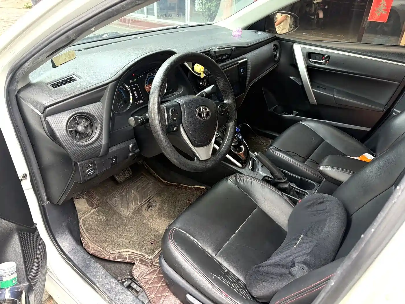 Toyota Levin 2017 Facelift Hybrid 1.8H GS E-CVT Elite Sunroof Edition China V фото 10