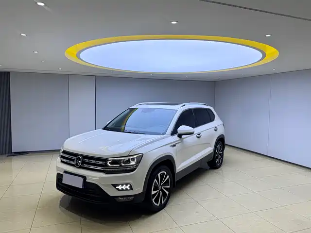 Volkswagen Tharu 280TSI, Люкс, моноприводный