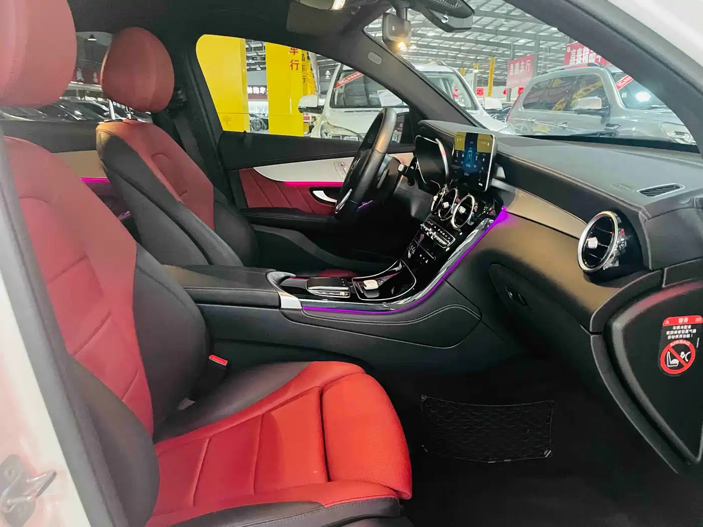 Mercedes-Benz GLC Coupe 2020 GLC 260 4MATIC Coupe SUV фото 14